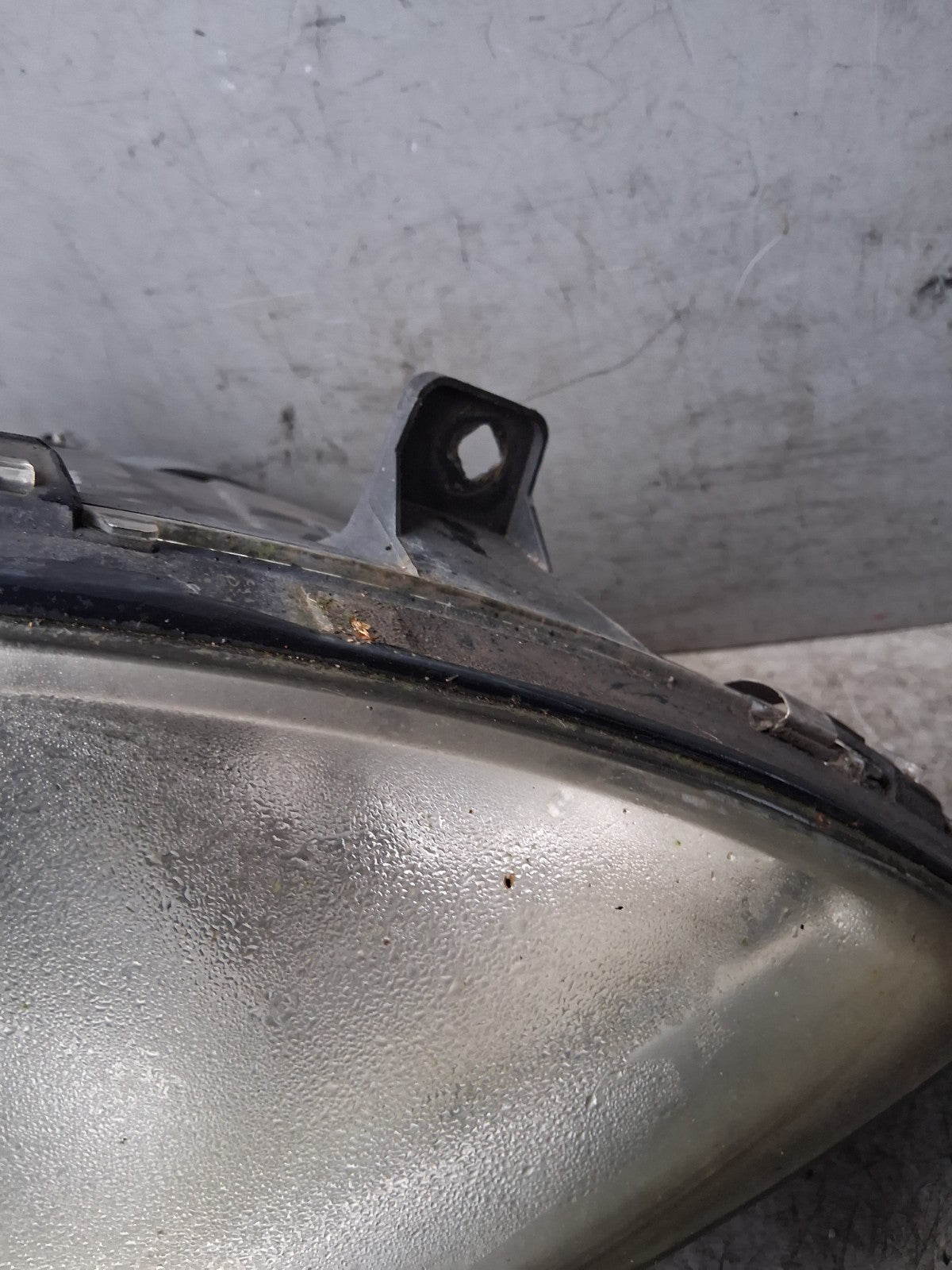 2007 MERCEDES BENZ VITO W639 OSF DRIVER SIDE FRONT RIGHT HEADLIGHT 24670400