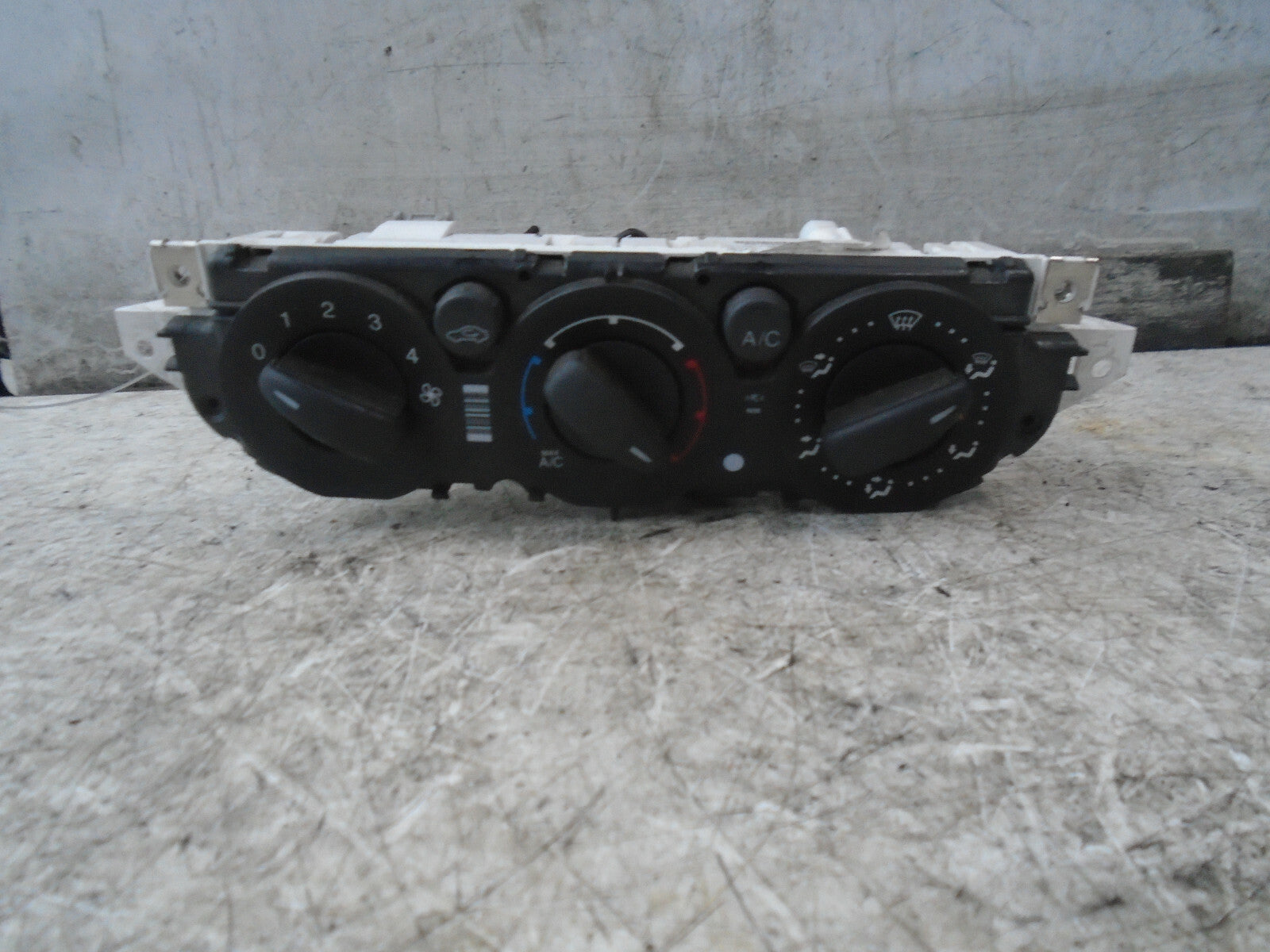 FORD FOCUS MK2 2010 HEATER AC CLIMATE CONTROL SWITCH PANEL 7M5T19980BD