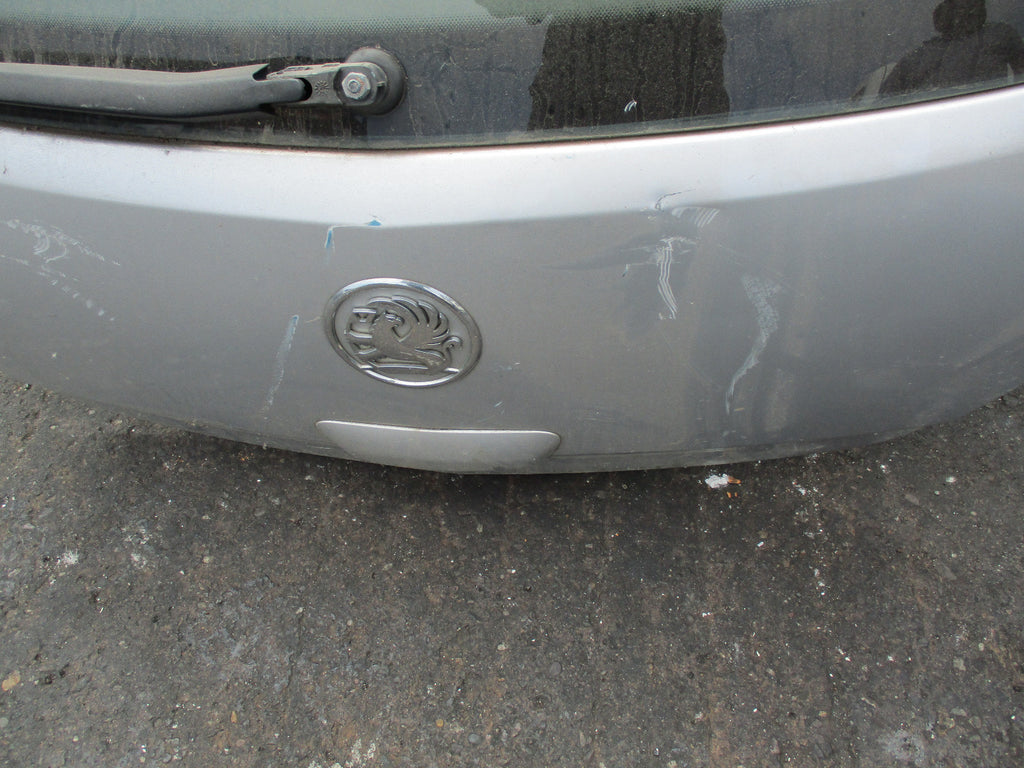 VAUXHALL CORSA ACTIVE 2009 3 DOOR REAR DOOR BOOTLID BOOT TAILGATE DAMAGED