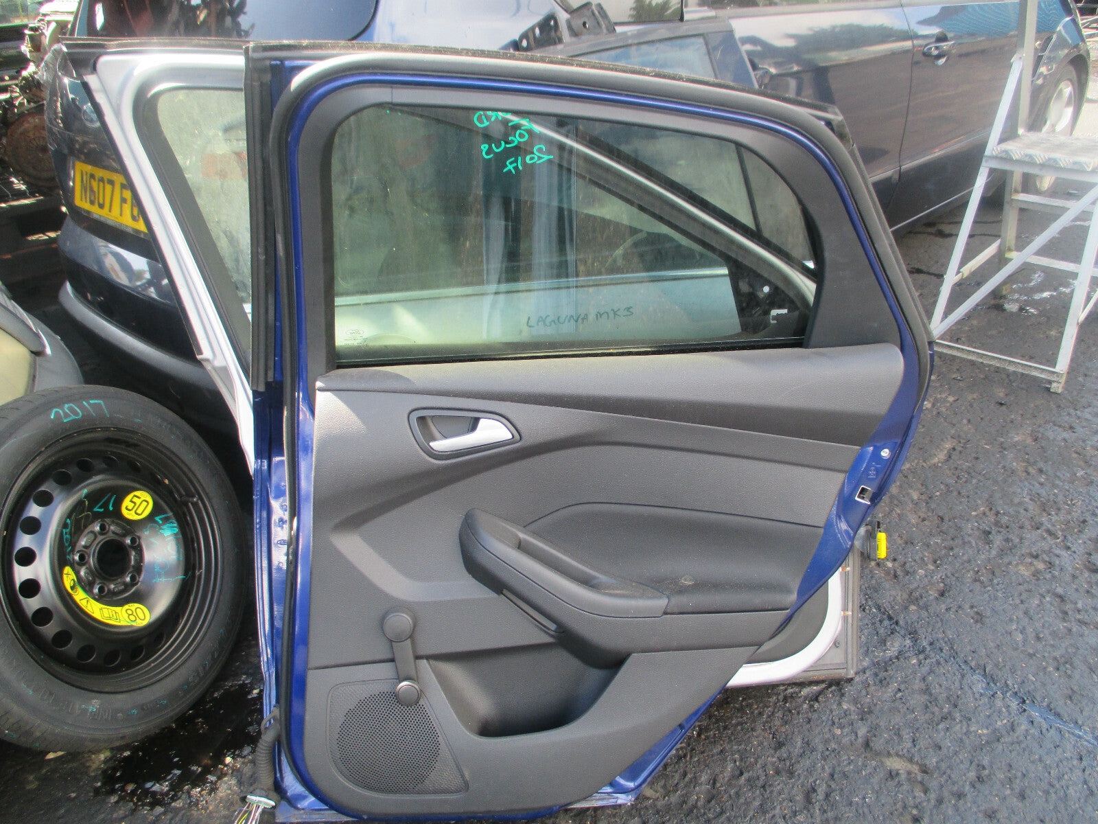 FORD FOCUS MK3 2017 OSR DRIVER SIDE REAR COMPLETE DOOR BLUE