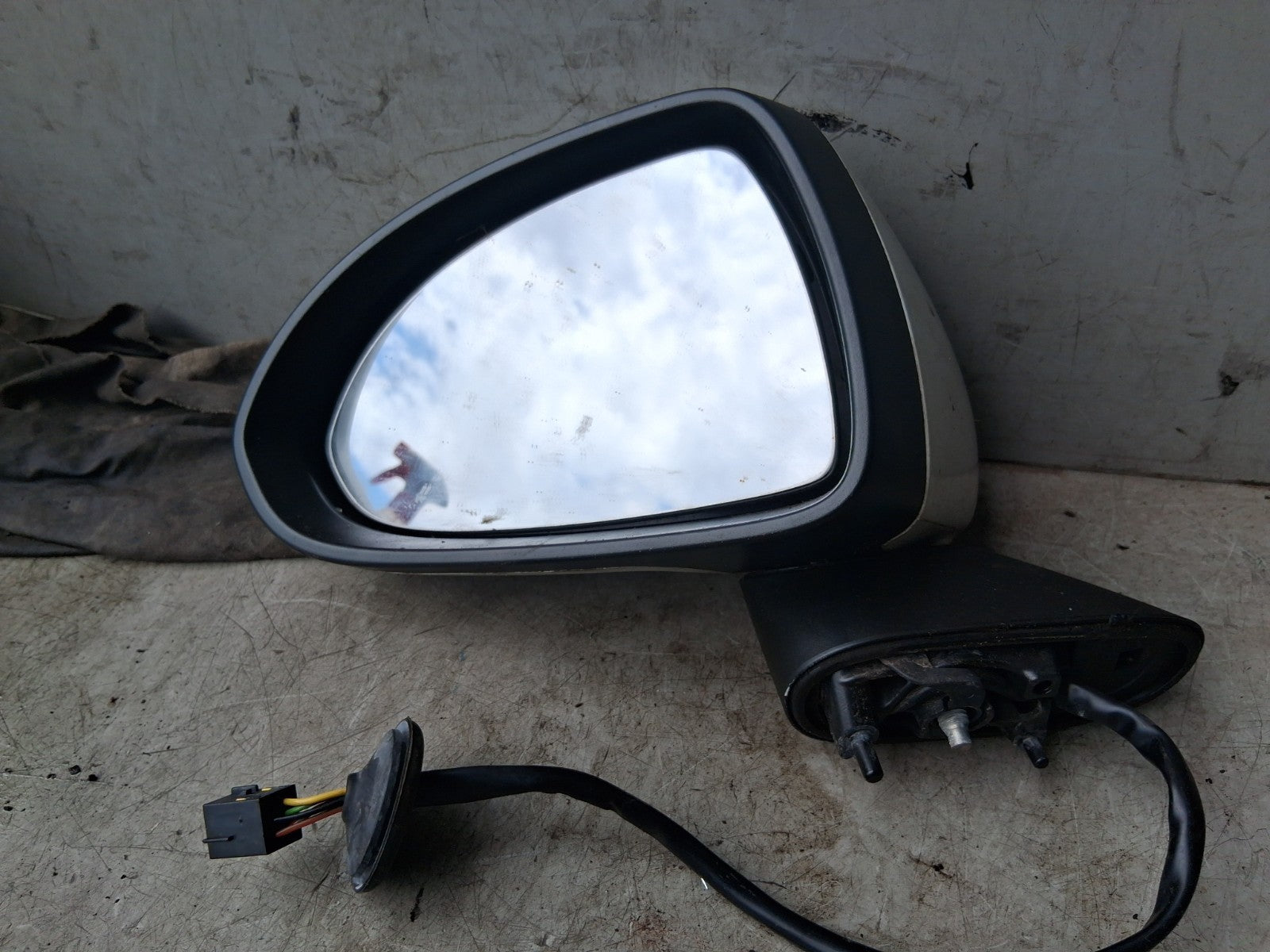 VAUXHALL CORSA D 2011 NSF PASSENGER SIDE FRONT LEFT WING MIRROR 468435664