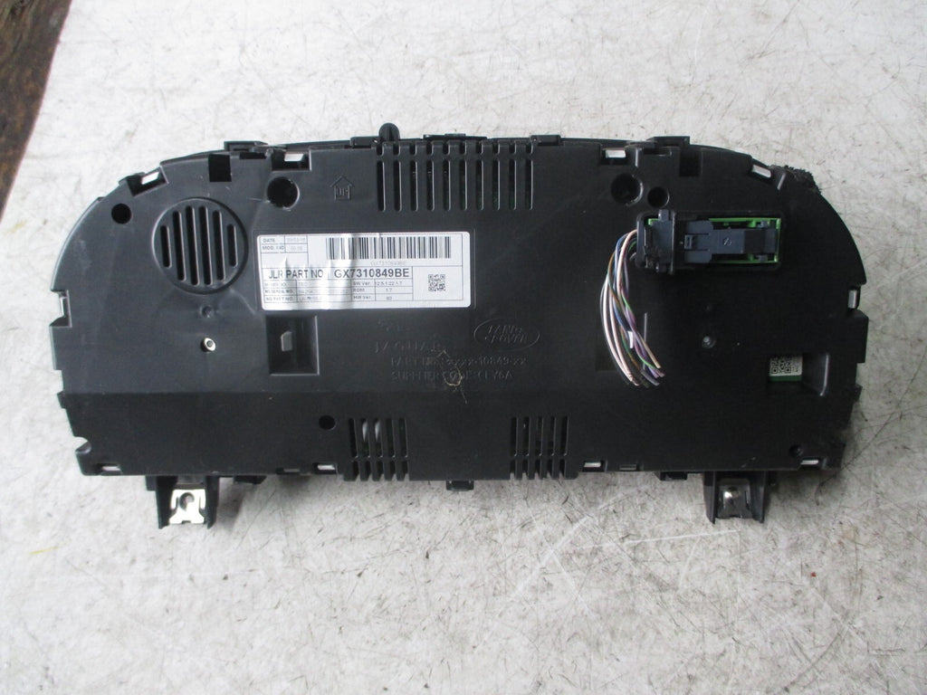 JAGUAR XE X760 2016 2.0 DIESEL AUTO SPEEDO CLOCKS CLUSTER GX7310849BE