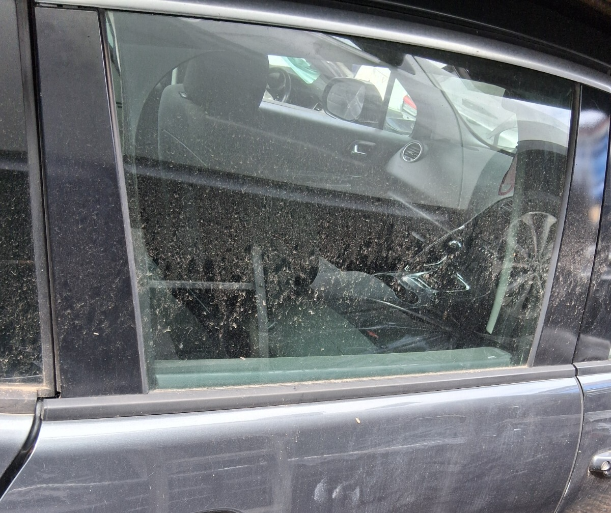 2012 PEUGEOT 3008 MK1 OSR DRIVER SIDE REAR RIGHT WINDOW GLASS