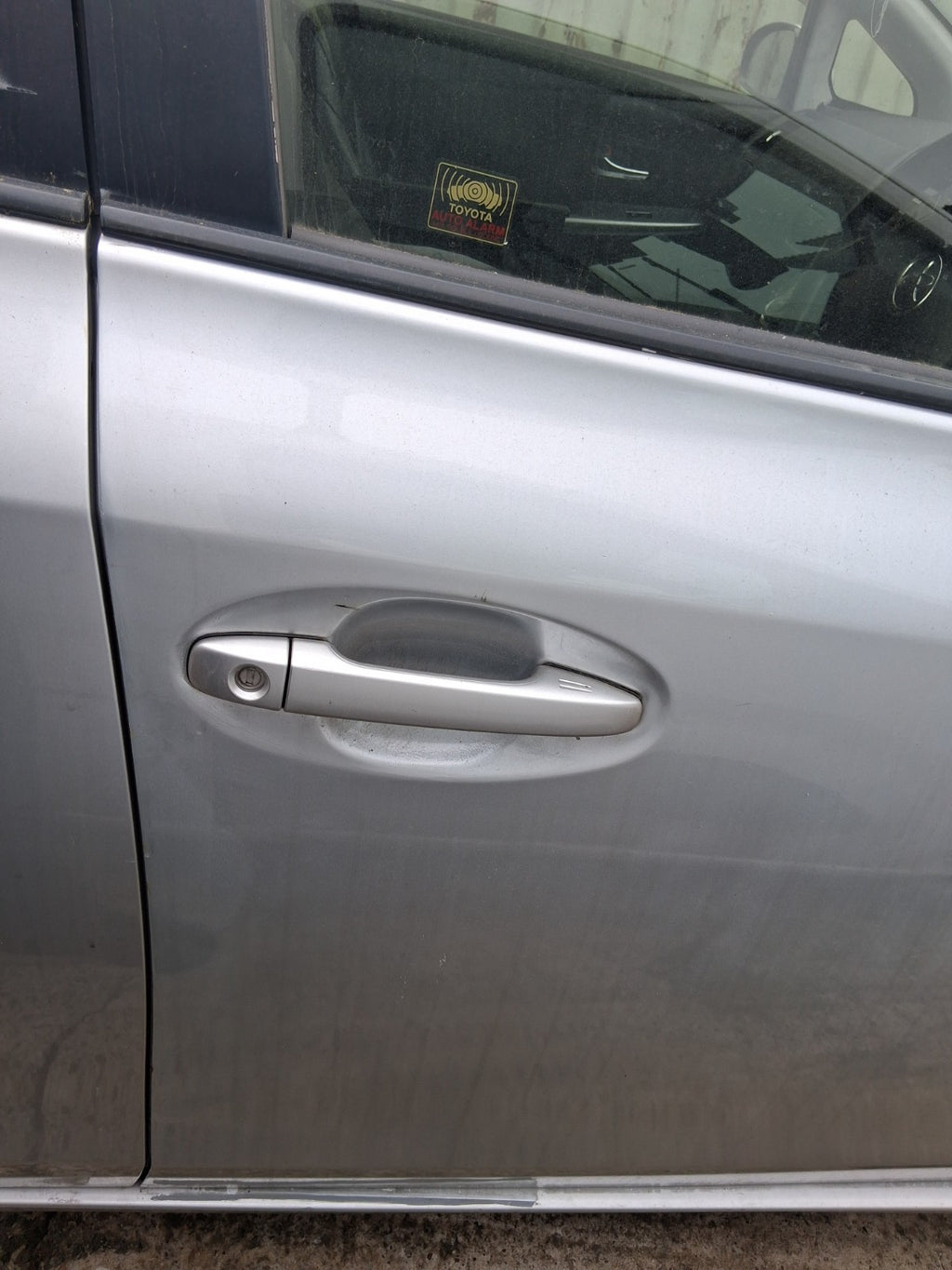 2018 TOYOTA PRIUS V PLUS XW40 OSF DRIVER SIDE FRONT RIGHT BARE DOOR SILVER