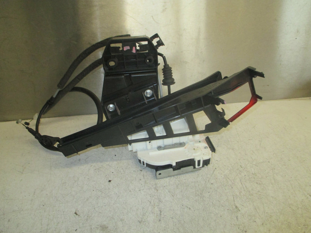 JEEP COMPASS MK2 2020 NSR PASSENGER SIDE REAR DOOR LOCK & HANDLE BRACKET