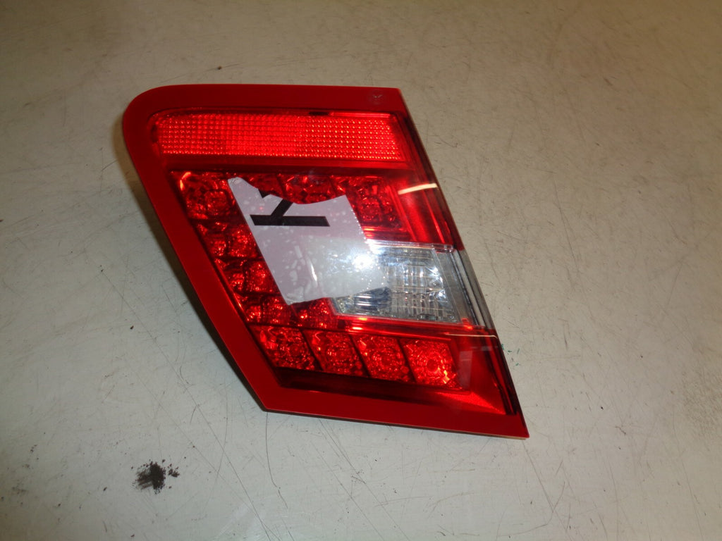 MERCEDES E CLASS W212 PASSENGER SIDE REAR INNER TAILGATE TAILLIGHT A2129060358
