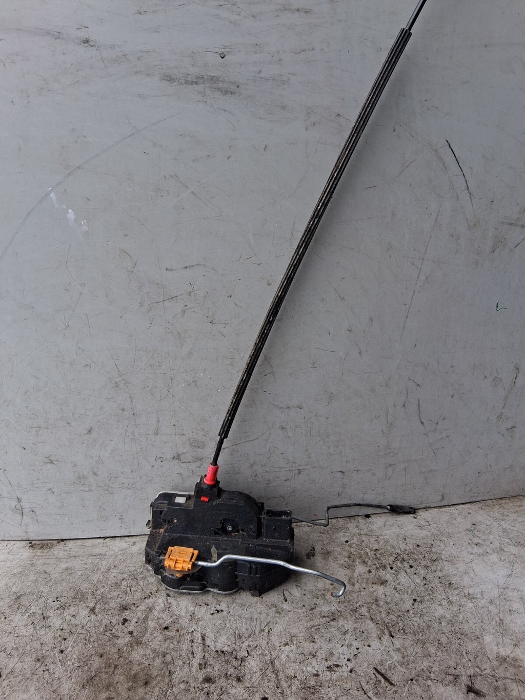 2014 SEAT IBIZA MK4 NSR PASSENGER SIDE REAR LEFT DOOR LOCK MECHANISM 6J0839016