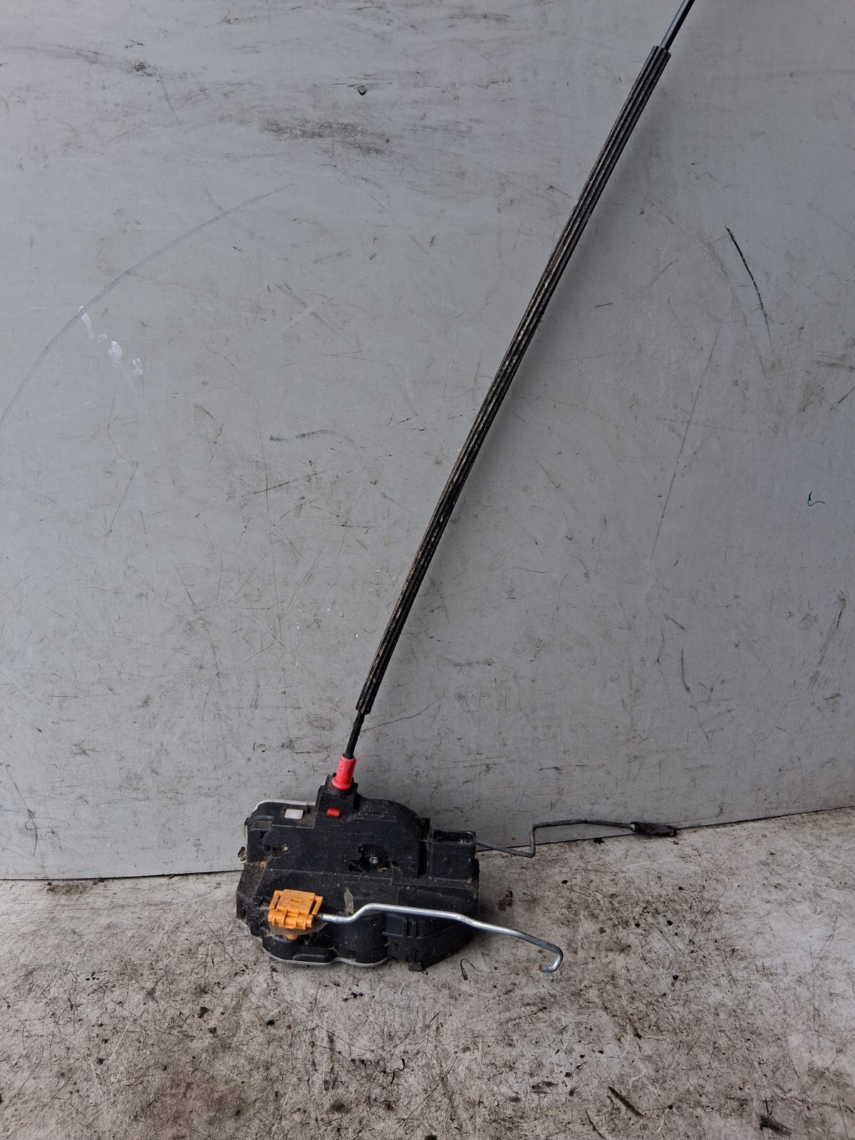 2014 SEAT IBIZA MK4 NSR PASSENGER SIDE REAR LEFT DOOR LOCK MECHANISM 6J0839016