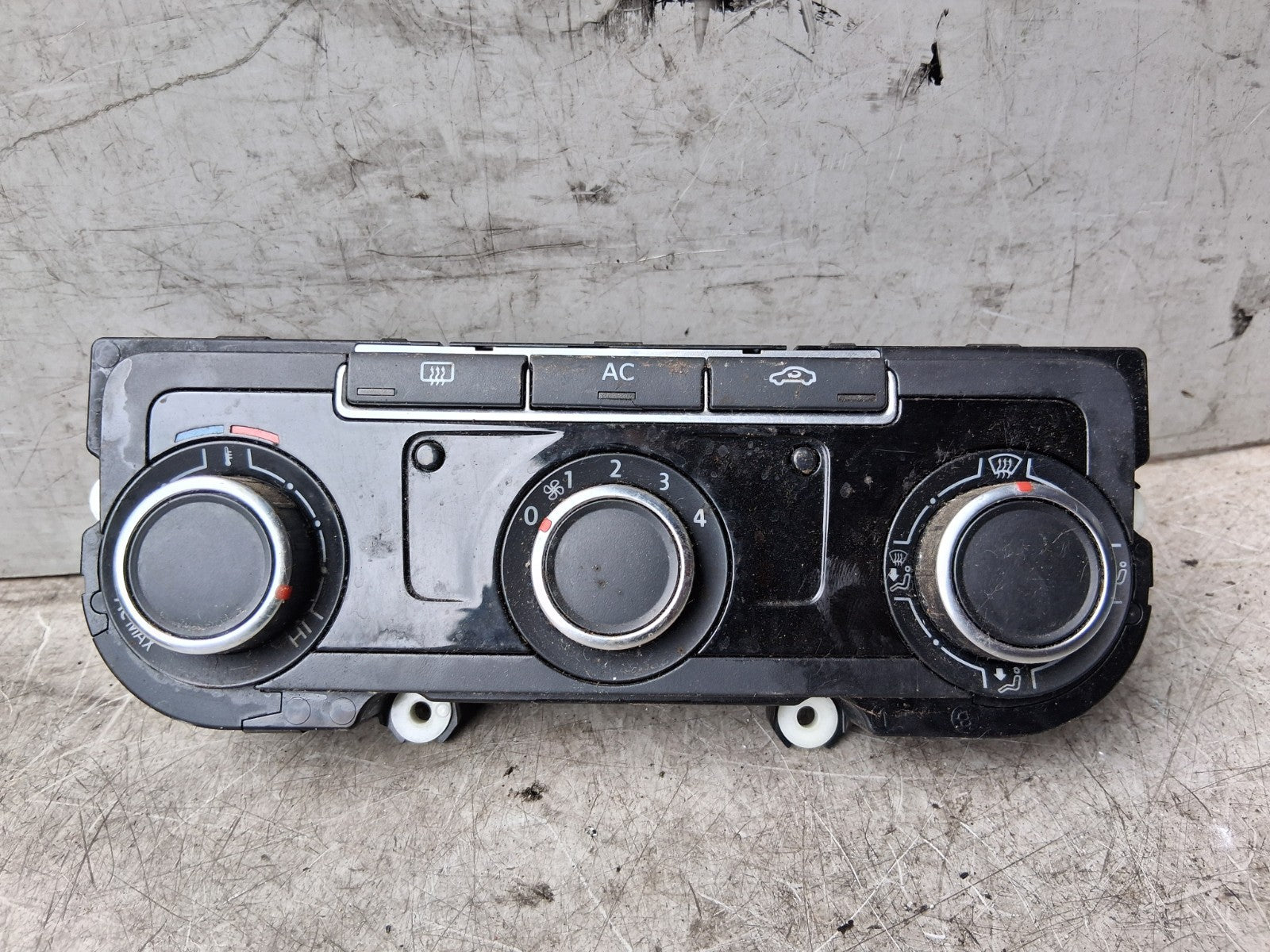 2011 VW VOLKSWAGEN GOLF MK6 AC HEATER CLIMATE CONTROL SWITCH PANEL 907426AM