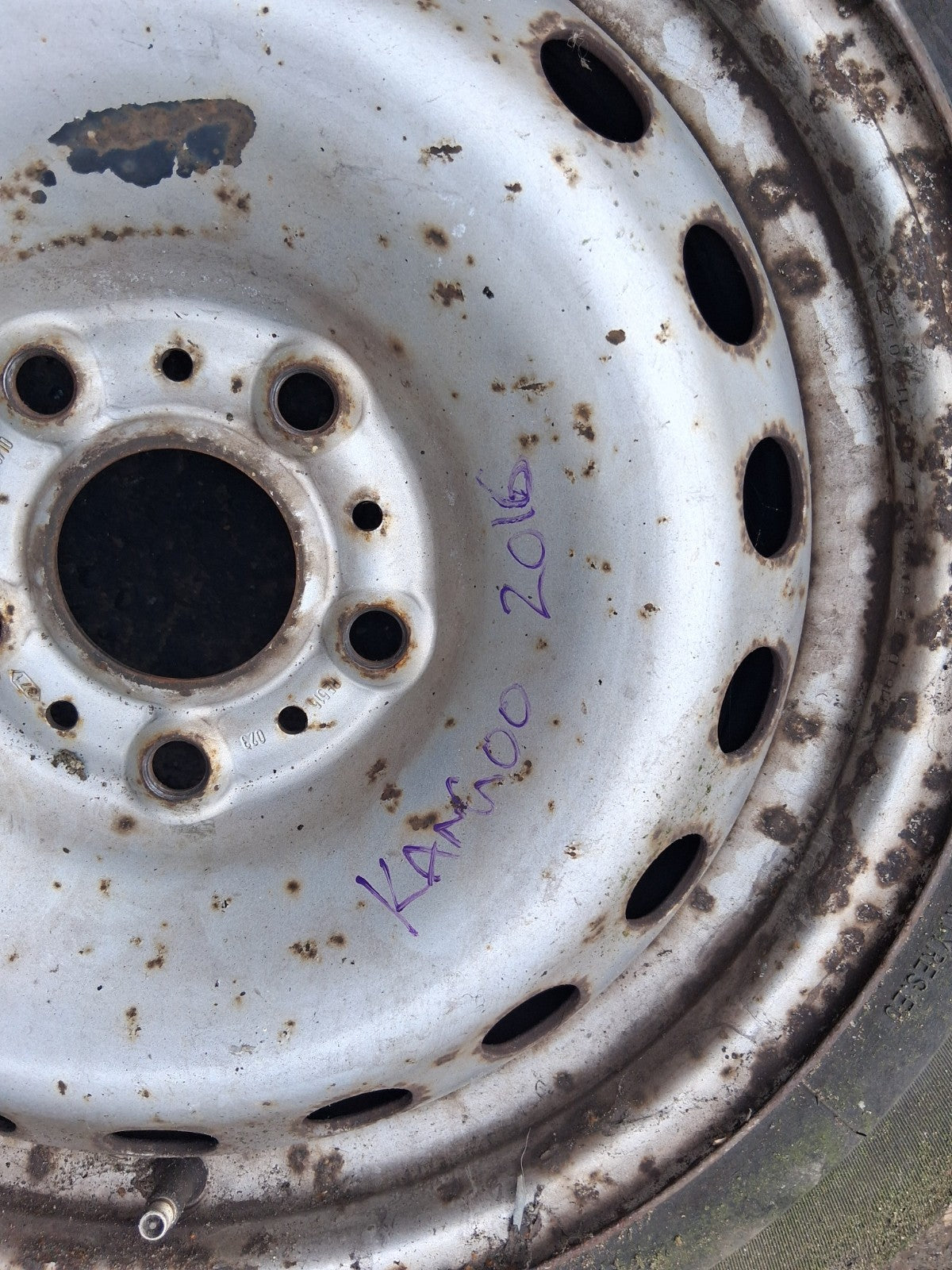2016 RENAULT KANGOO MK2 15 INCH STEEL WHEEL WITH TYRE 195/65R15