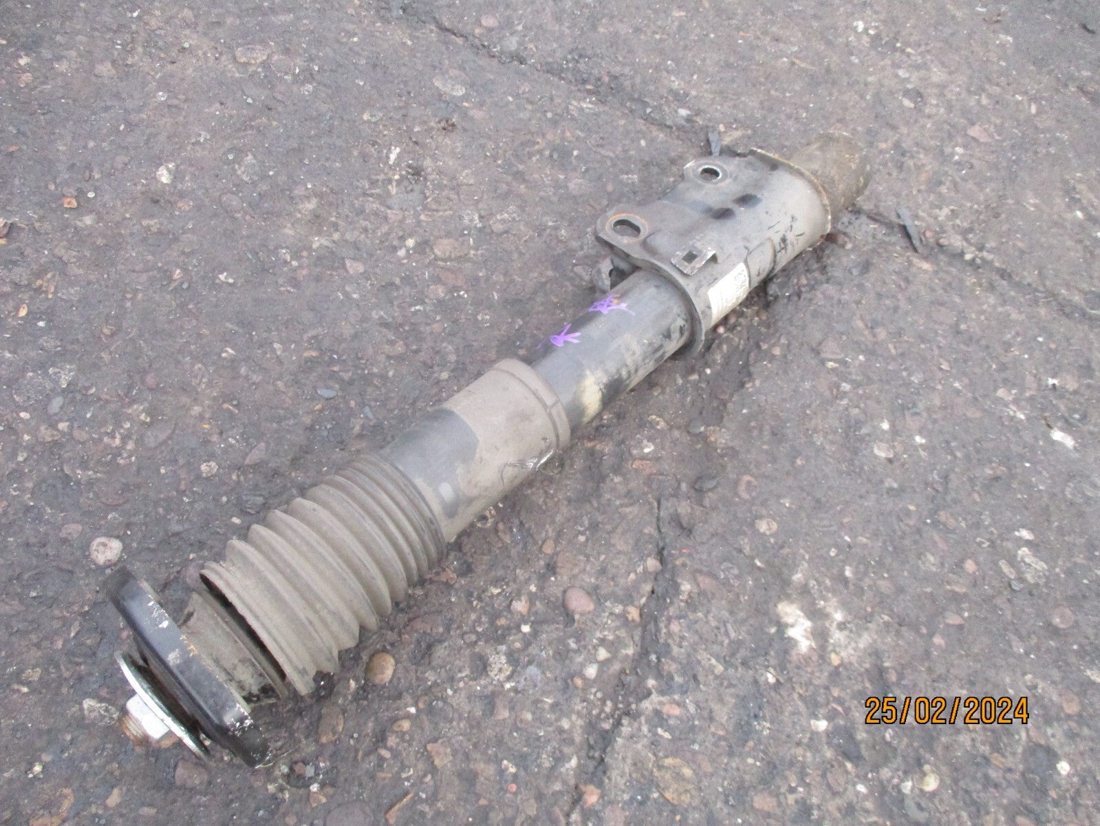 MERCEDES BENZ SPRINTER W907 2022 OSF DRIVER FRONT SHOCK ABSORBER A9073201102