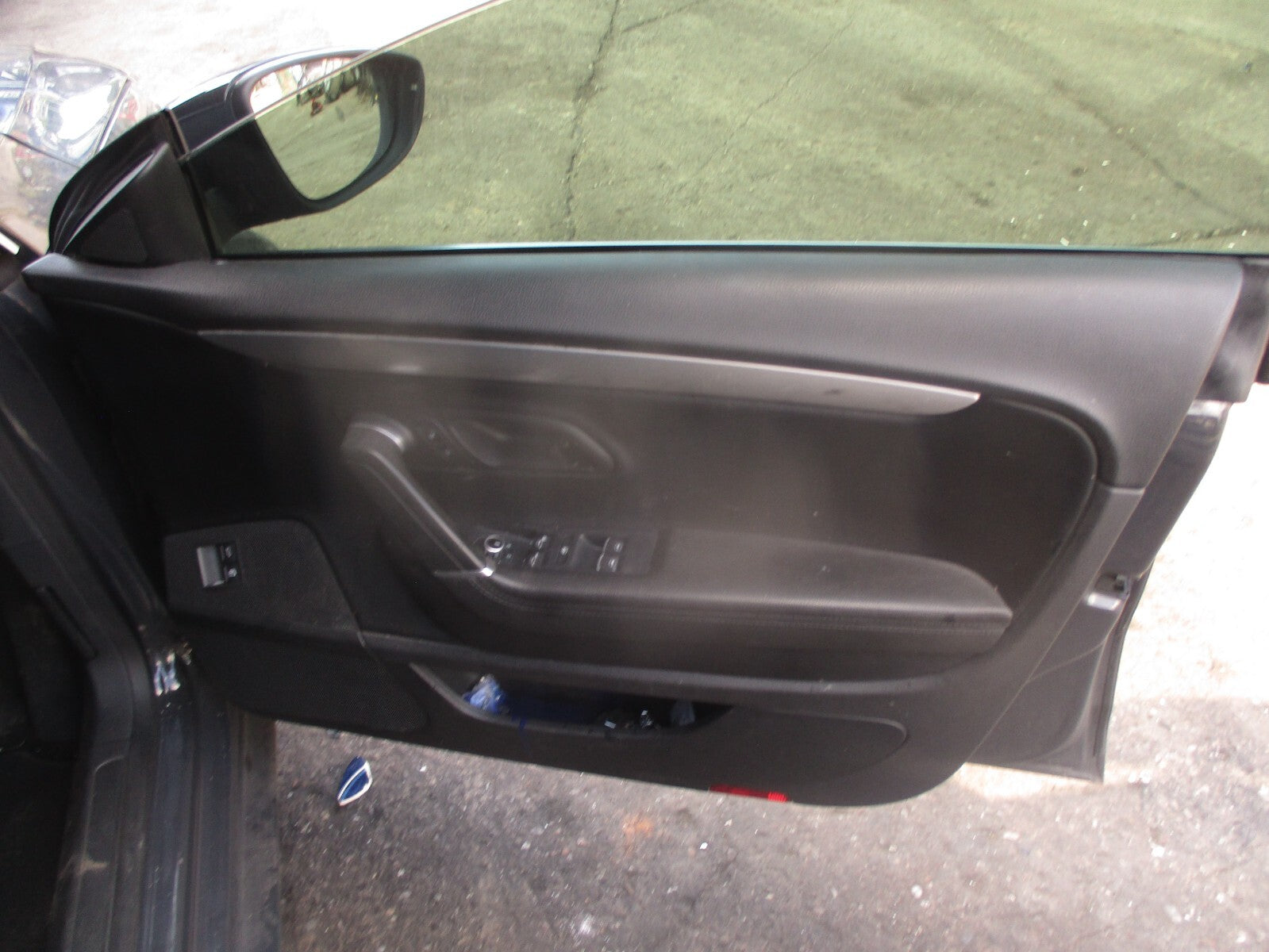 2012 VOLKSWAGEN PASSAT CC OSF DRIVER SIDE FRONT RIGHT DOOR CARD PANEL