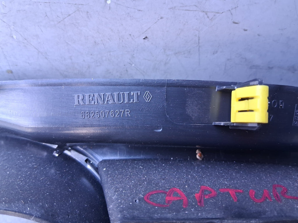 RENAULT CAPTUR 2014 1.5 DIESEL SPEEDOMETER CLUSTER SURROUND TRIM PANEL 682507627