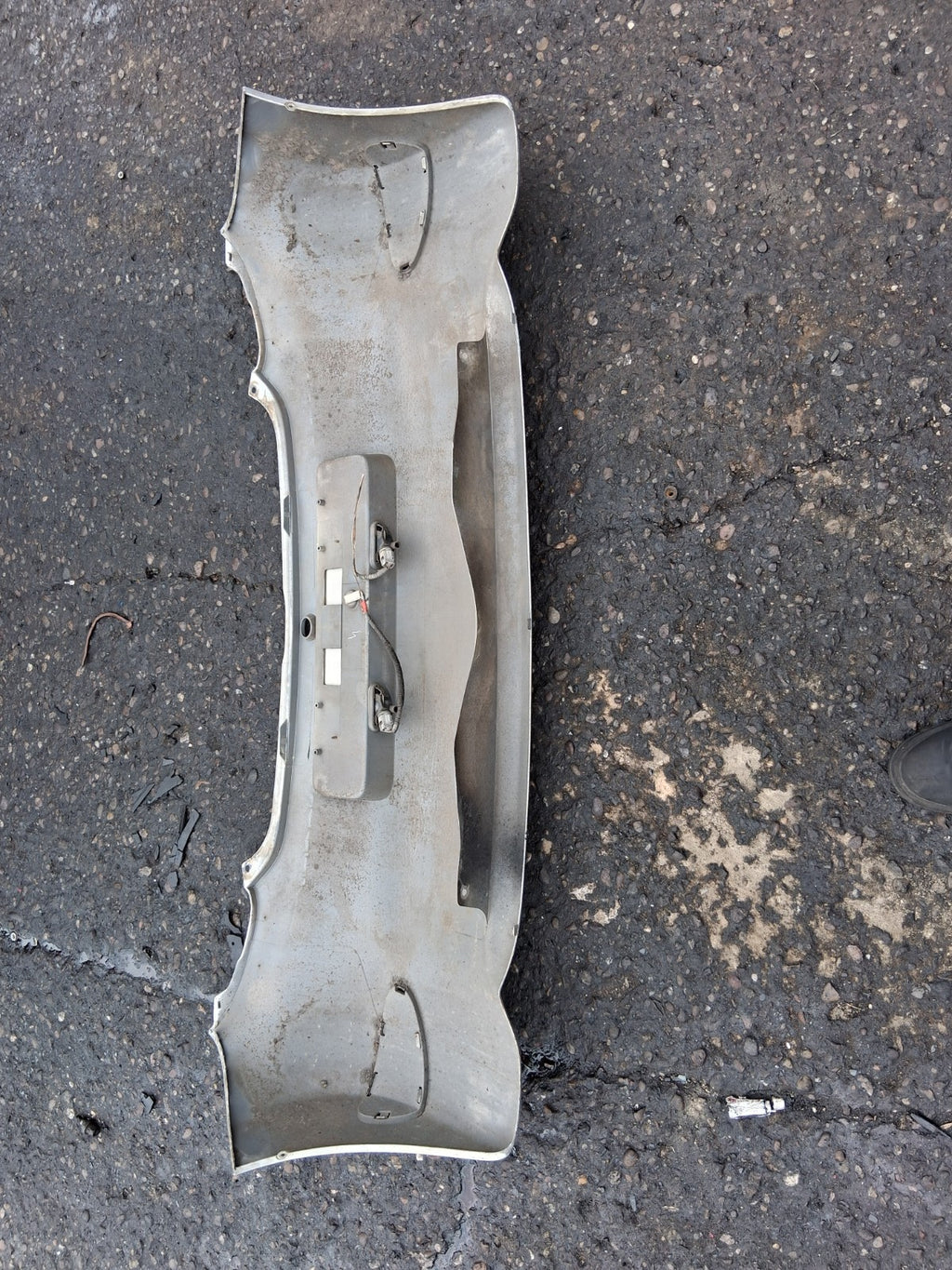 2008 TOYOTA AYGO MK1 REAR COMPLETE BUMPER SILVER