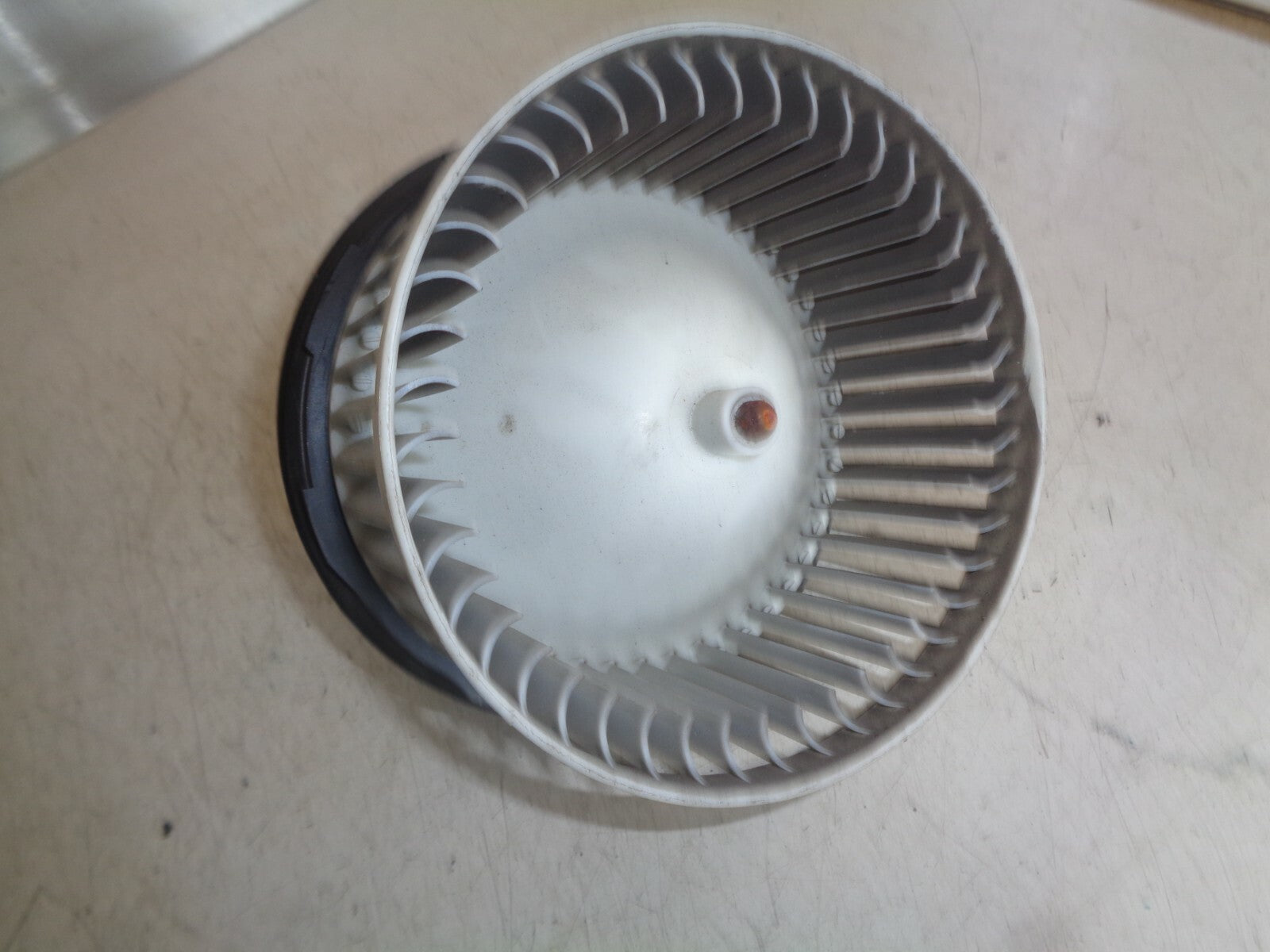 FORD FIESTA MK7 2013-2017 HEATER BLOWER FAN MOTOR VP8E2H18456BB