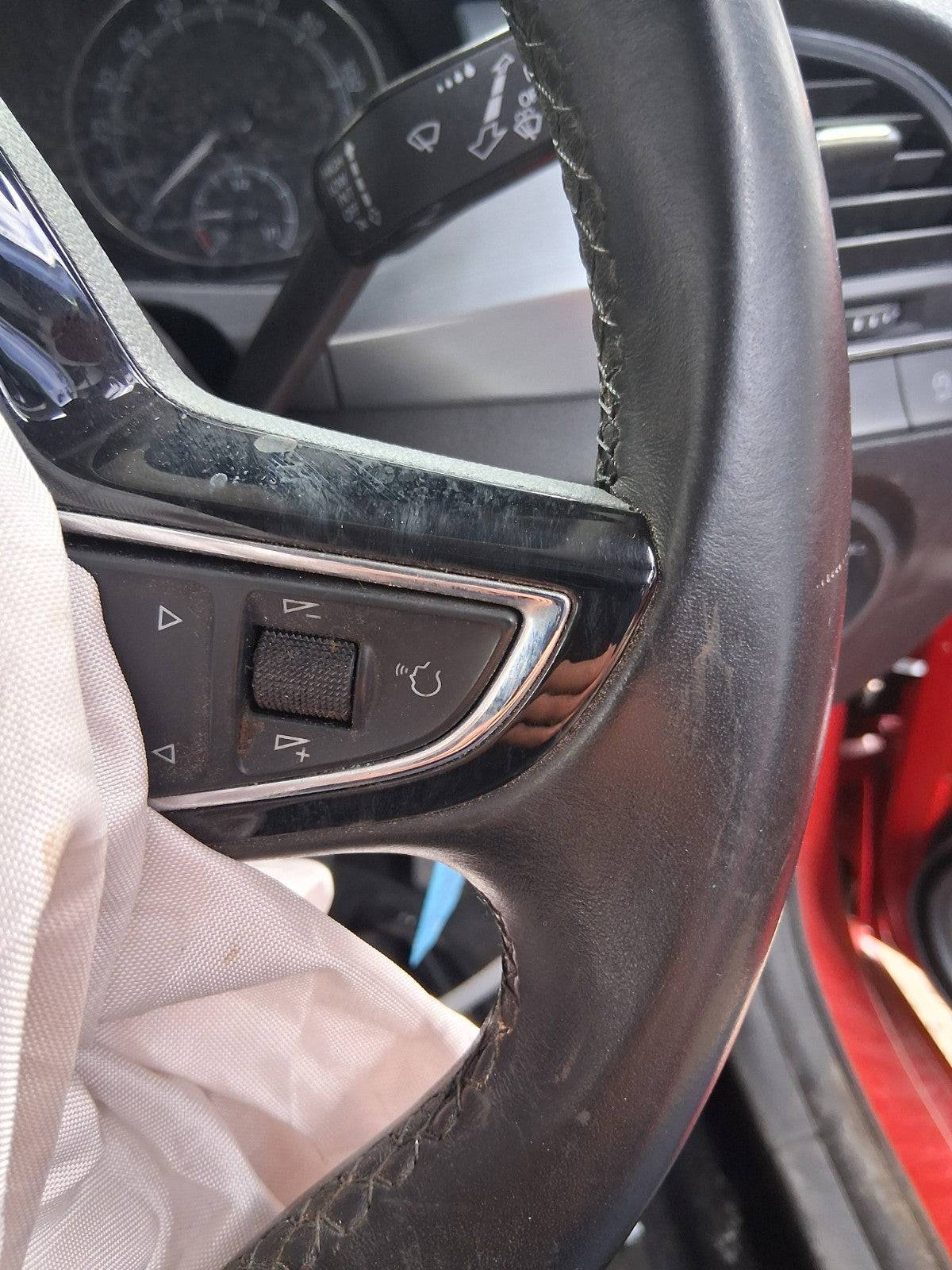 2019 SKODA FABIA MK3 NJ 1.0 PETROL MULTIFUNCTIONAL STEERING WHEEL BLACK
