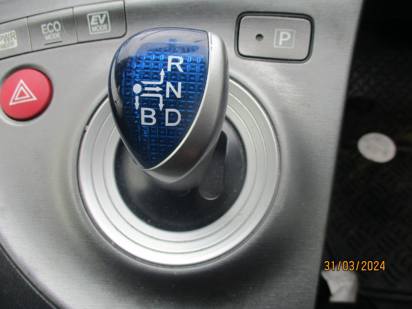 TOYOTA PRIUS MK3 2014 XW30 AUTO AUTOMATIC GEARSTICK GEARSHIFTER