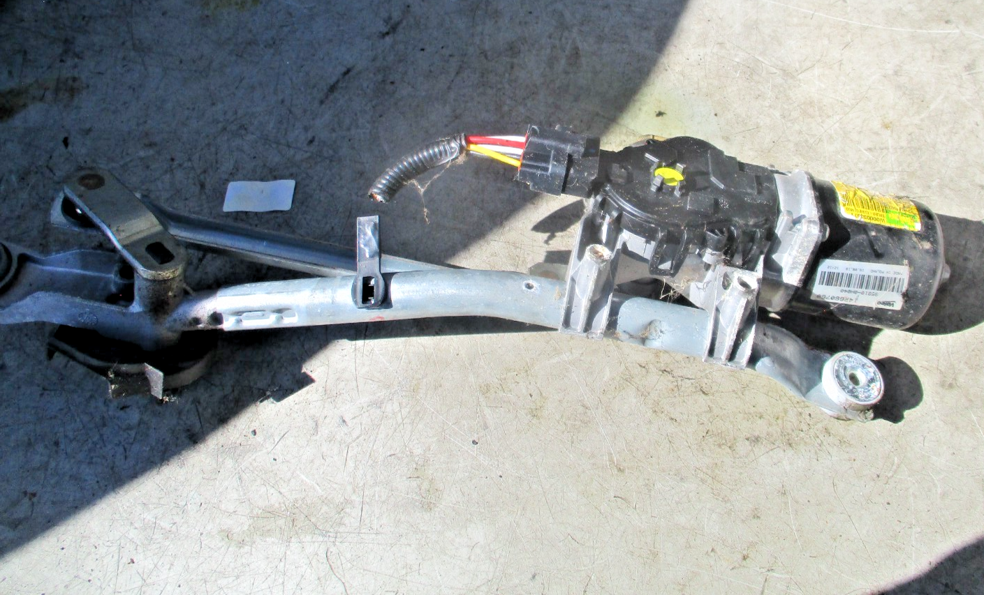 2019 PEUGEOT 108 FRONT WINDSCREEN WIPER MOTOR & LINKAGES 42660760
