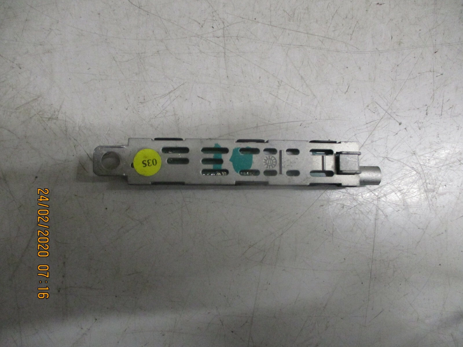AUDI A1 MK1 8X 2017 AERIAL AMP ANTENNA AMPLIFIER BOOSTER UNIT MODULE 8X0035225J