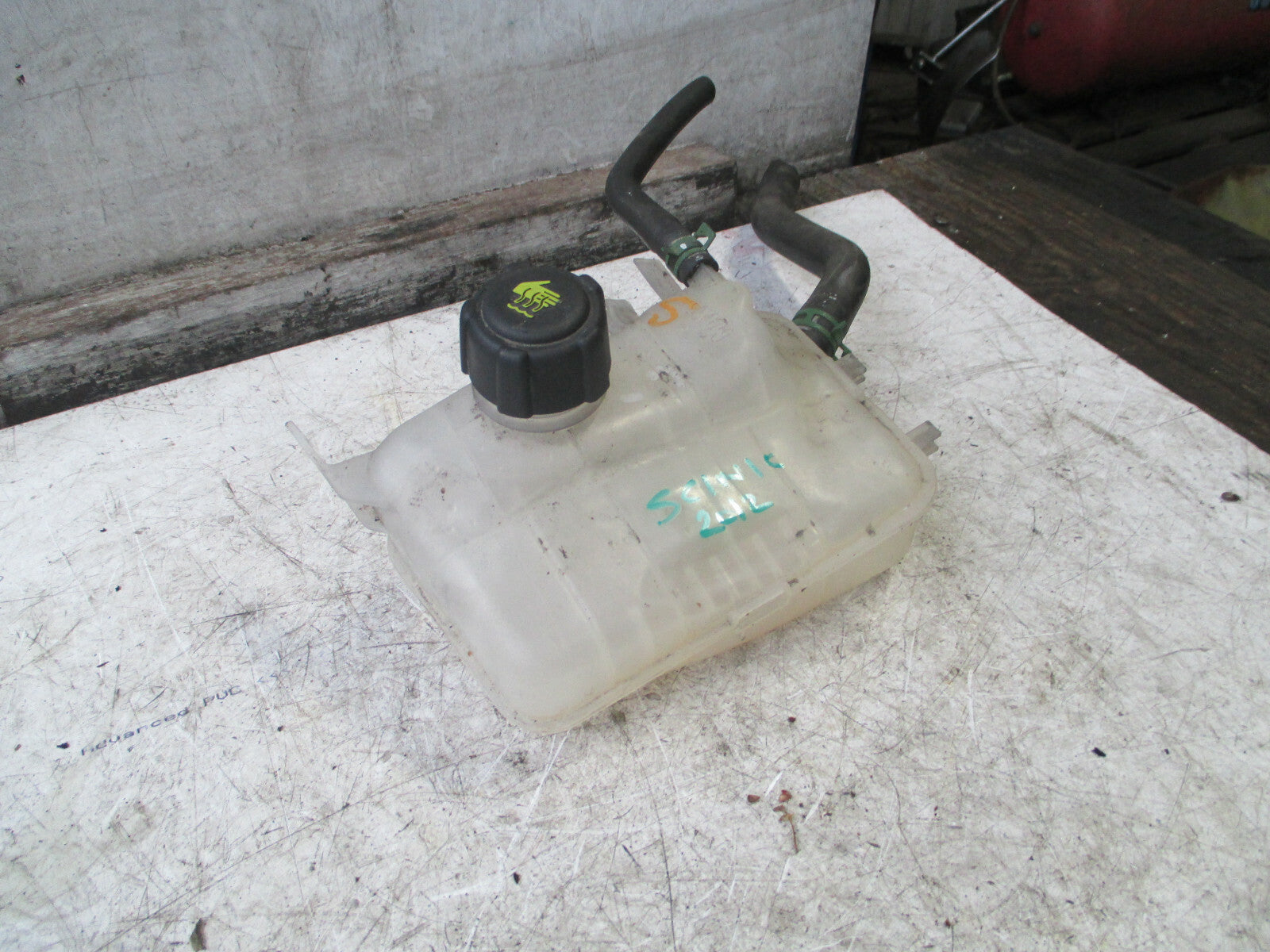 RENAULT SCENIC MK3 2012 2L DIESEL RADIATOR EXPANSION BOTTLE RESERVOIR 217100005R