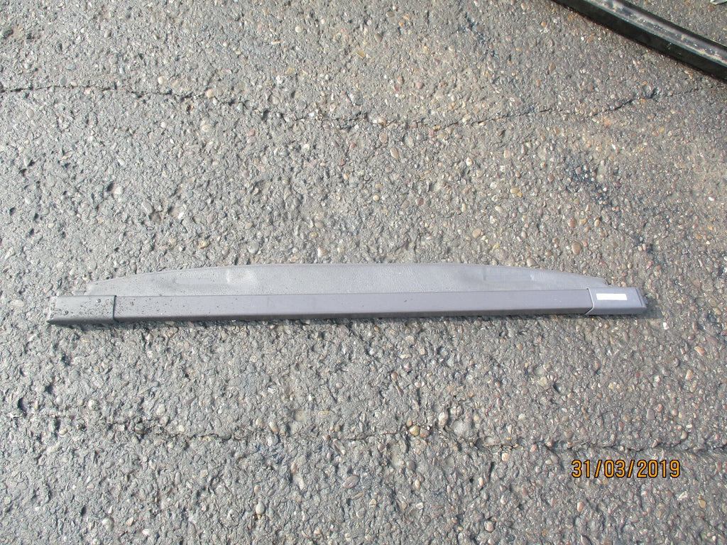 MERCEDES A CLASS W168 RETRACTABLE PARCEL SHELF BOOT LOAD COVER 1688600175