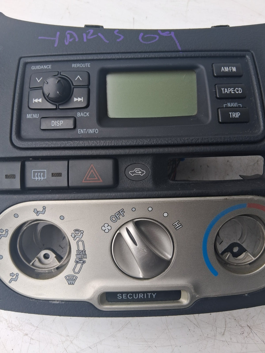 2004 TOYOTA YARIS HEAD UNIT DISPLAY SCREEN + HEATER CONTROL PANEL 861100D040
