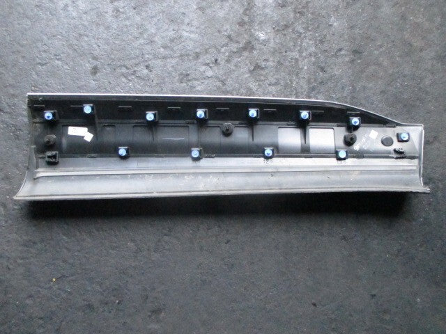 2023 VAUXHALL GRANDLAND NSF PASSENGER SIDE LEFT FRONT DOOR TRIM MOLDING 120972A1