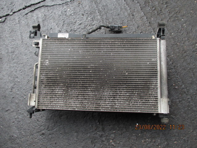 VAUXHALL CORSA D 2013 FACELIFT 1.2 PETROL RADIATOR FAN 13249564 RP02