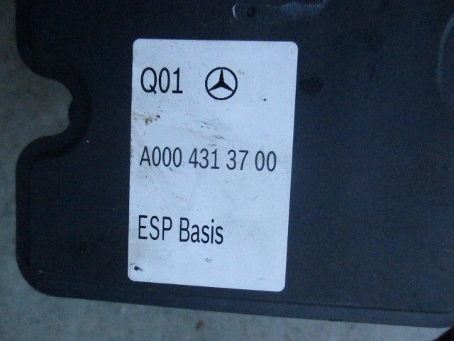 2018 MERCEDES A CLASS W176 1.6 PETROL ABS CONTROL MODULE A0004313700