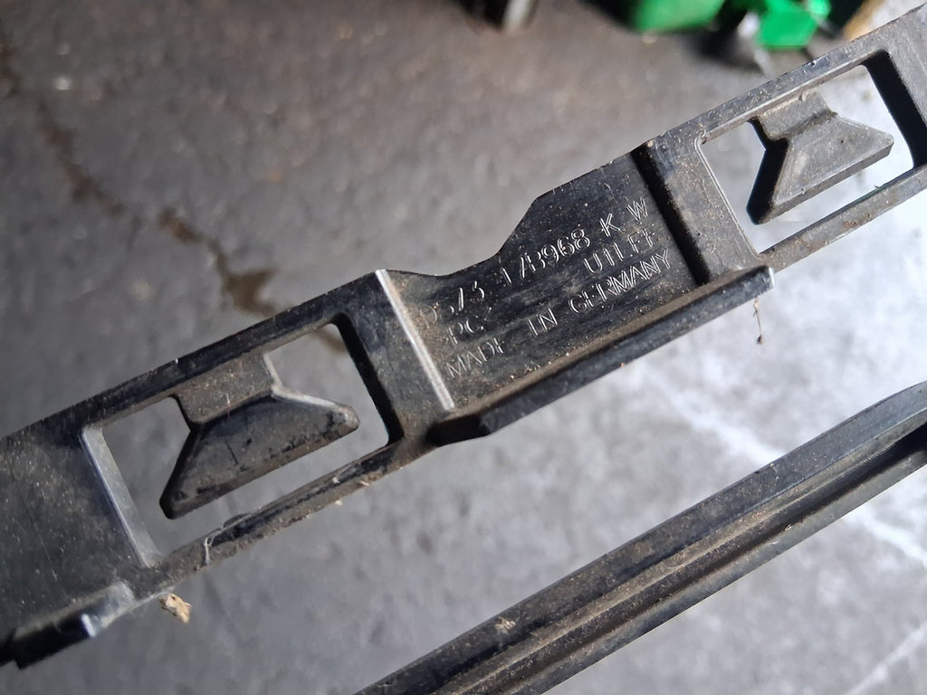 2016 FORD MONDEO MK5 HATCHBACK FRONT BUMPER LOWER GRILL DS7317B968