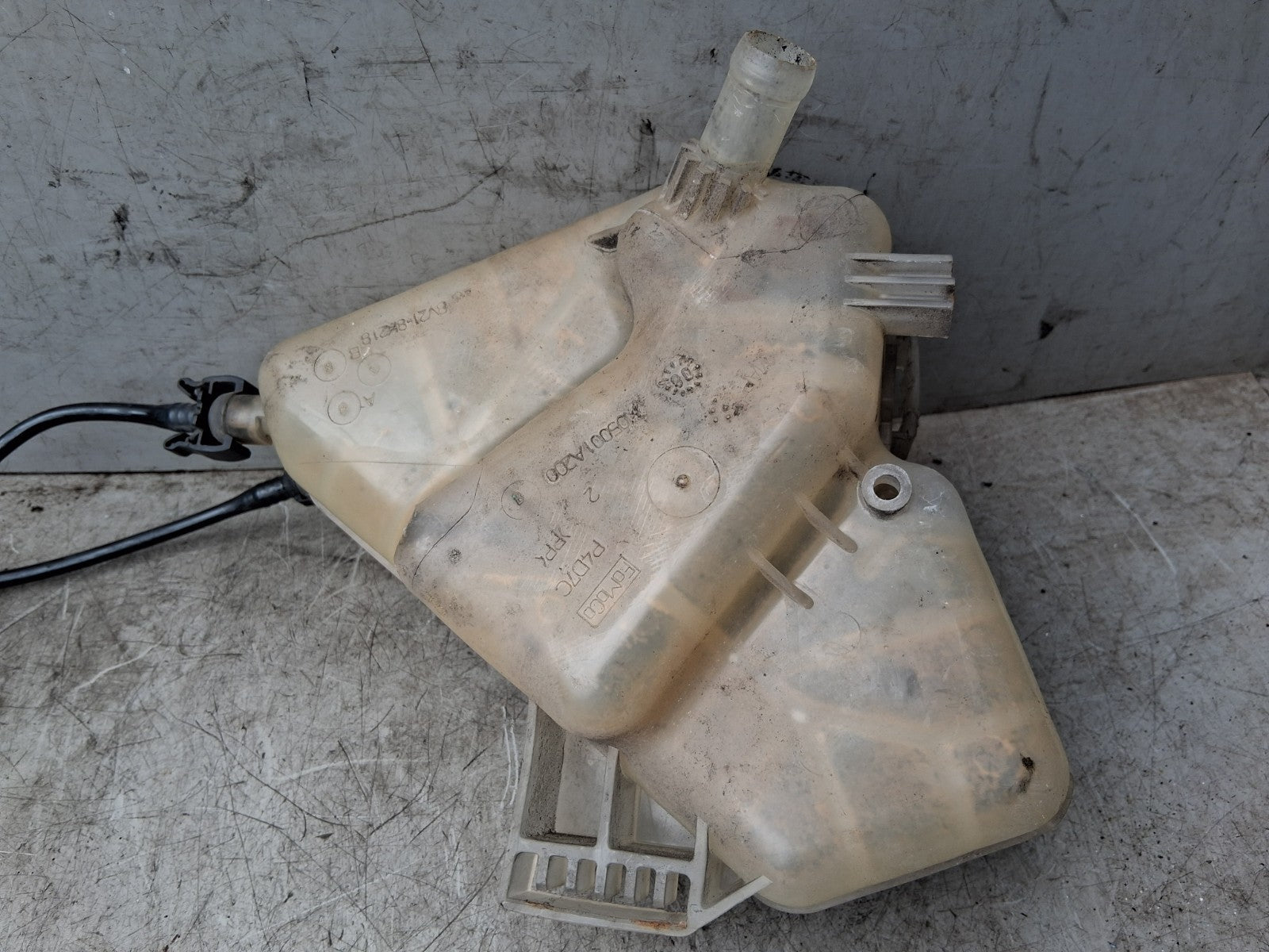 2009 FORD FIESTA MK7 1.6 PETROL WATER EXPANSION COOLANT OVERFLOW TANK 8V218K218