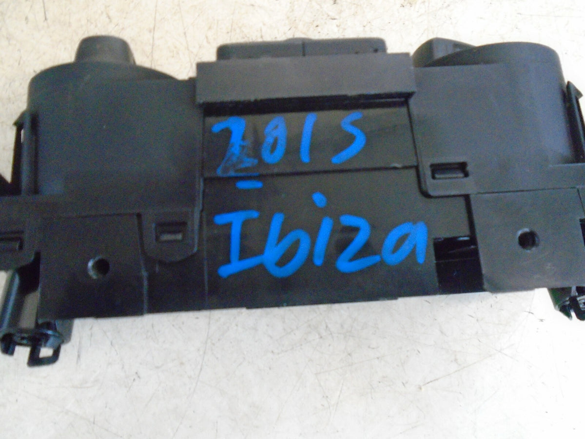 SEAT IBIZA 2015 MK4 6J FRONT HEATER CONTROL PANEL 6P0820045C