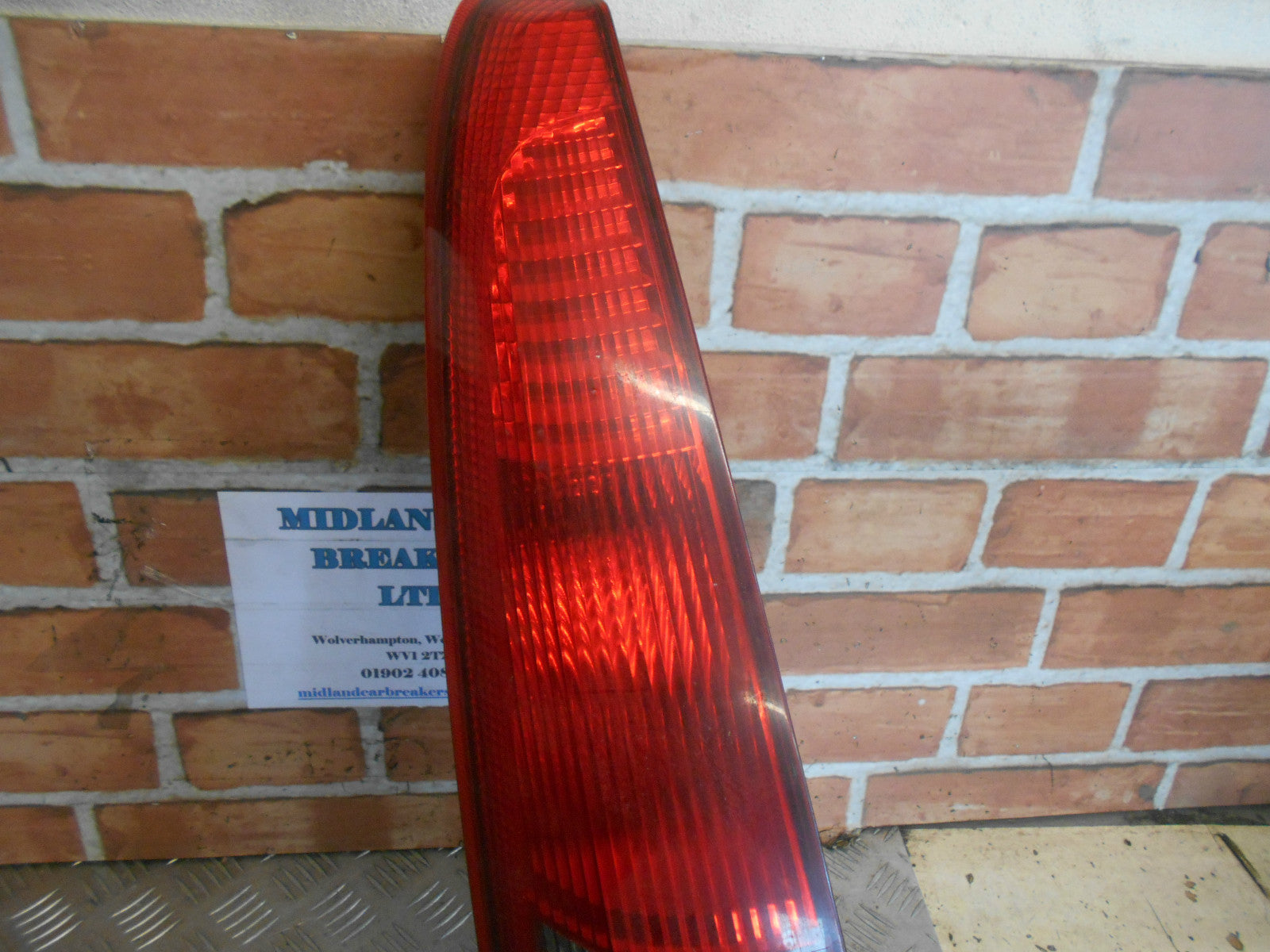 FORD FOCUS MK2 ESTATE 2005 NSR PASSENGER REAR BRAKE TAIL LIGHT 2S61-13405-AF