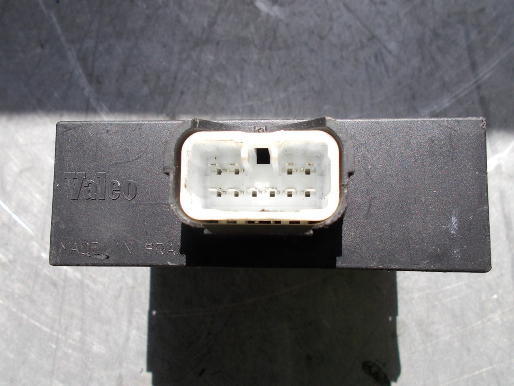 2005 - 2014 PEUGEOT 107 CITROEN C1 AYGO CENTRAL LOCKING ECU 897400H021