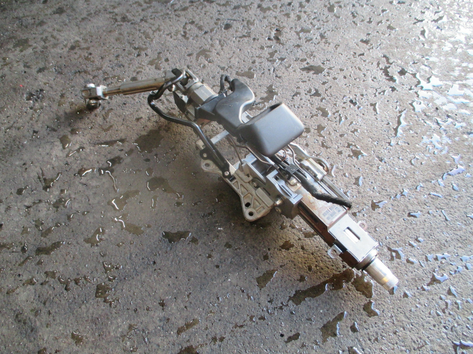 VW VOLKSWAGEN PASSAT 2014 B7 2.0 DIESEL STEERING COLUMN 3C2419501S