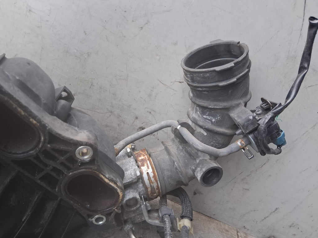 2011 TOYOTA ESTIMA MK3 2.4 PETROL HYBRID MANIFOLD INTAKE
