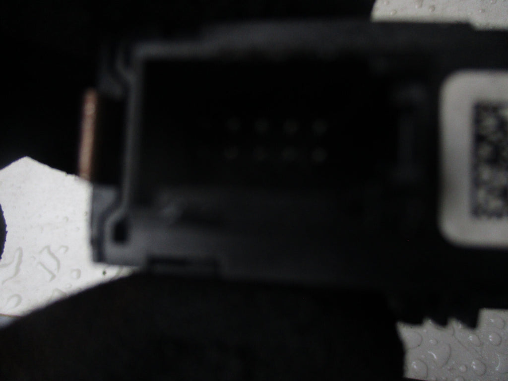 AUDI A1 8X 2015 HAZARD SWITCH BUTTON 8X0959672G