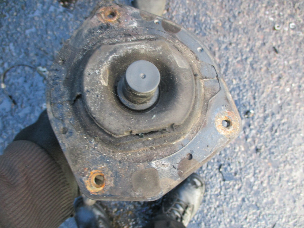 MERCEDES CITAN W415 2013 108 CDI 1.5 DIESEL NS PASSENGER SIDE SUSPENSION LEG
