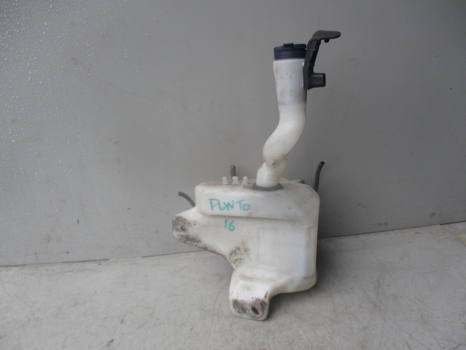 FIAT GRANDE PUNTO 2016 WIND SCREEN WASHER BOTTLE 55702892