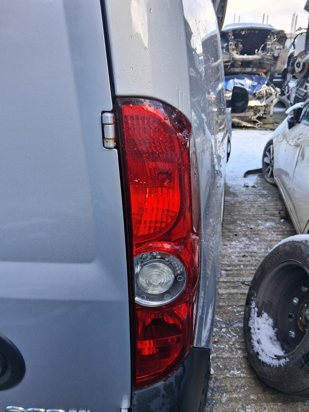 2015 VAUXHALL COMBO D OSR DRIVER SIDE REAR RIGHT TAIL LIGHT