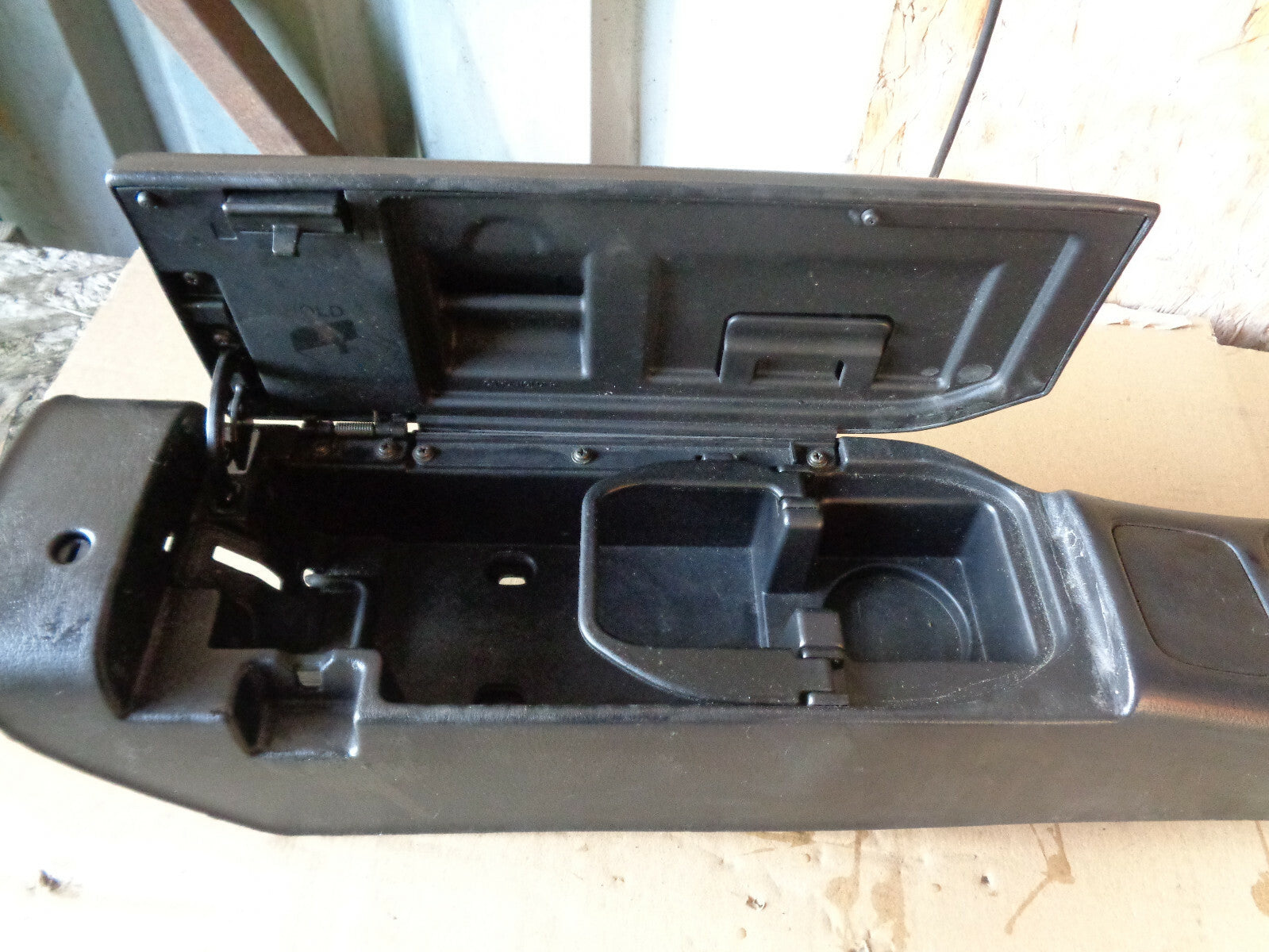 MAZDA MK5 MK2 NB 1998 - 2001 CENTRE CONSOLE ARMREST ARM REST LID GEAR SURROUND