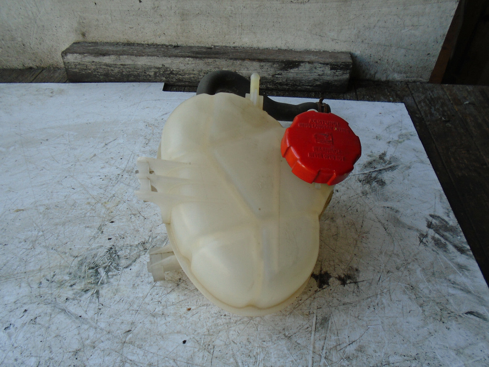 VAUXHALL CORSA D 2013 1.3 PETROL COOLANT WATER EXPANSION TANK 55702164