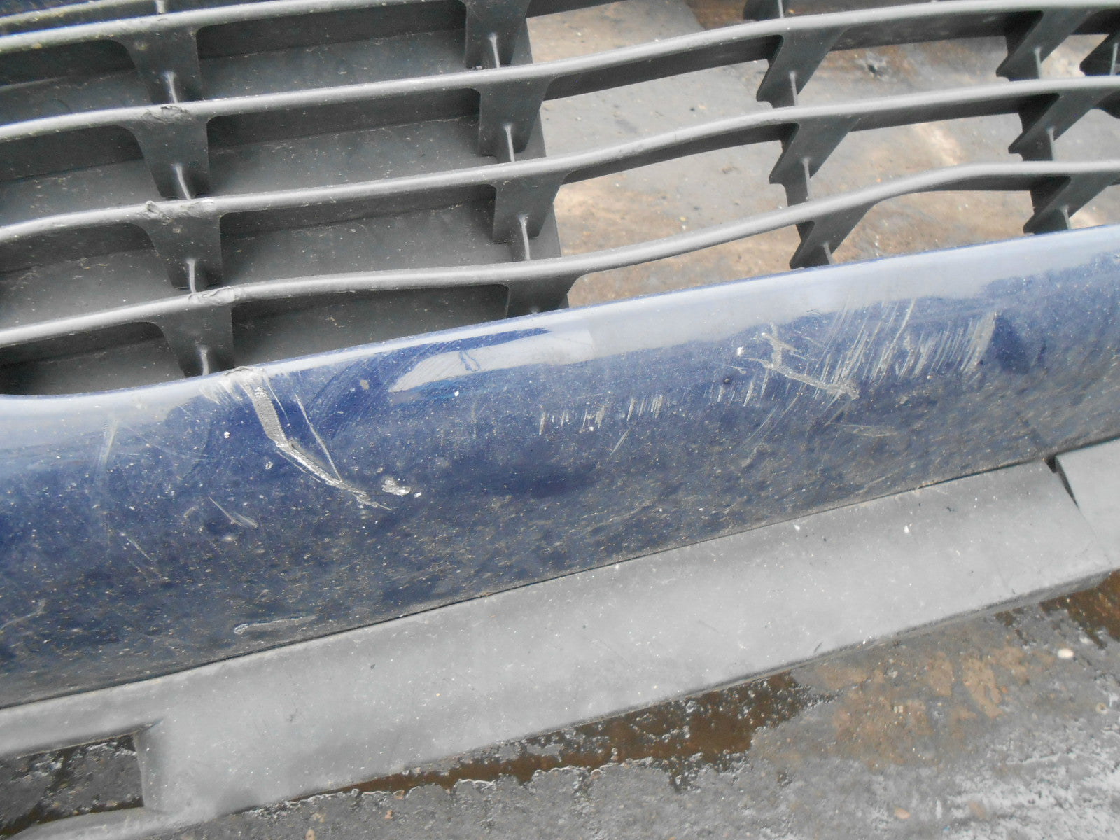 VAUXHALL ZAFIRA A 2000 PRE FACELIFT NON FOG FRONT BUMPER & GRILL DARK BLUE
