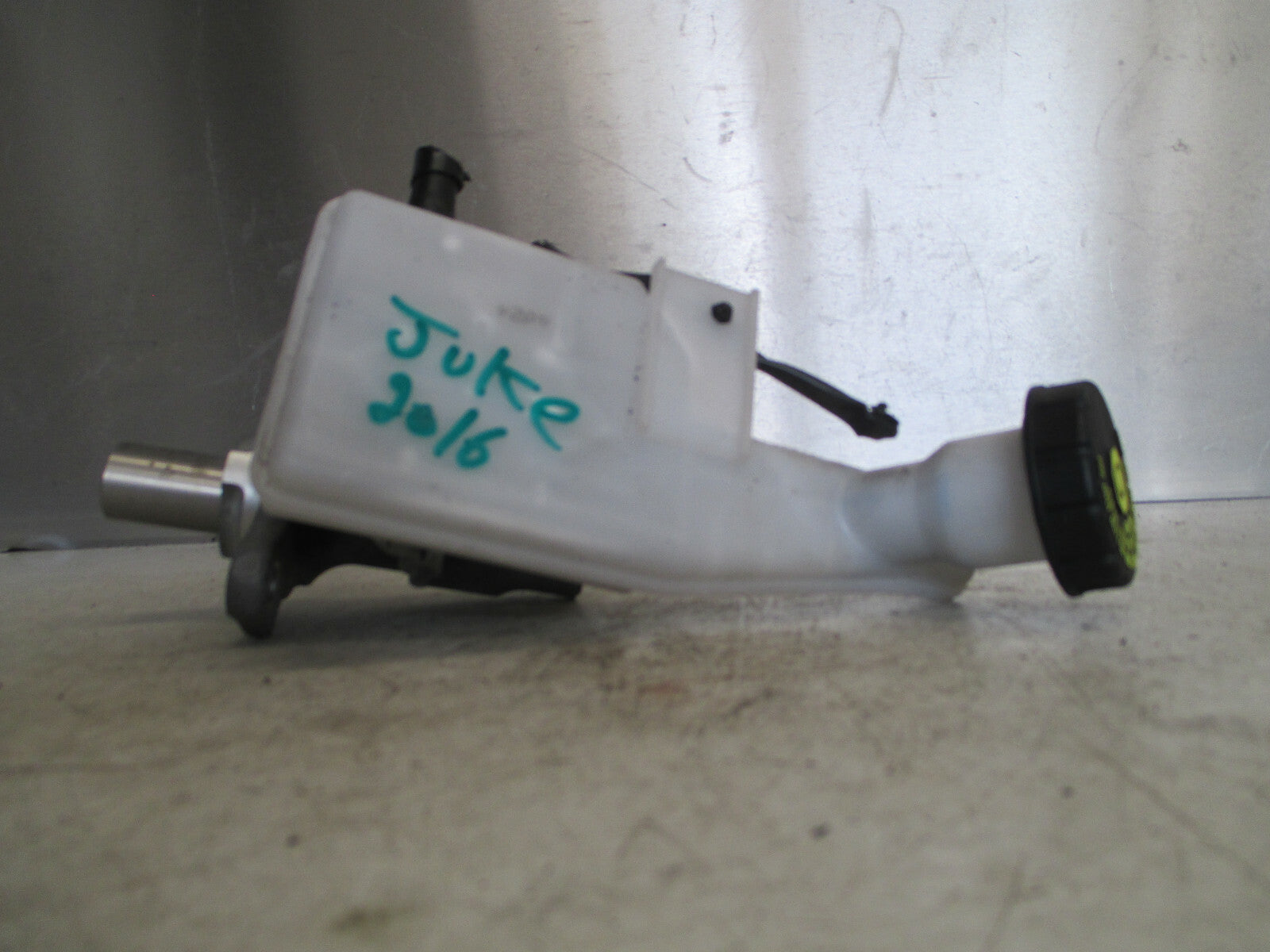 NISSAN JUKE F15 2016 PETROL BRAKE MASTER CYLINDER