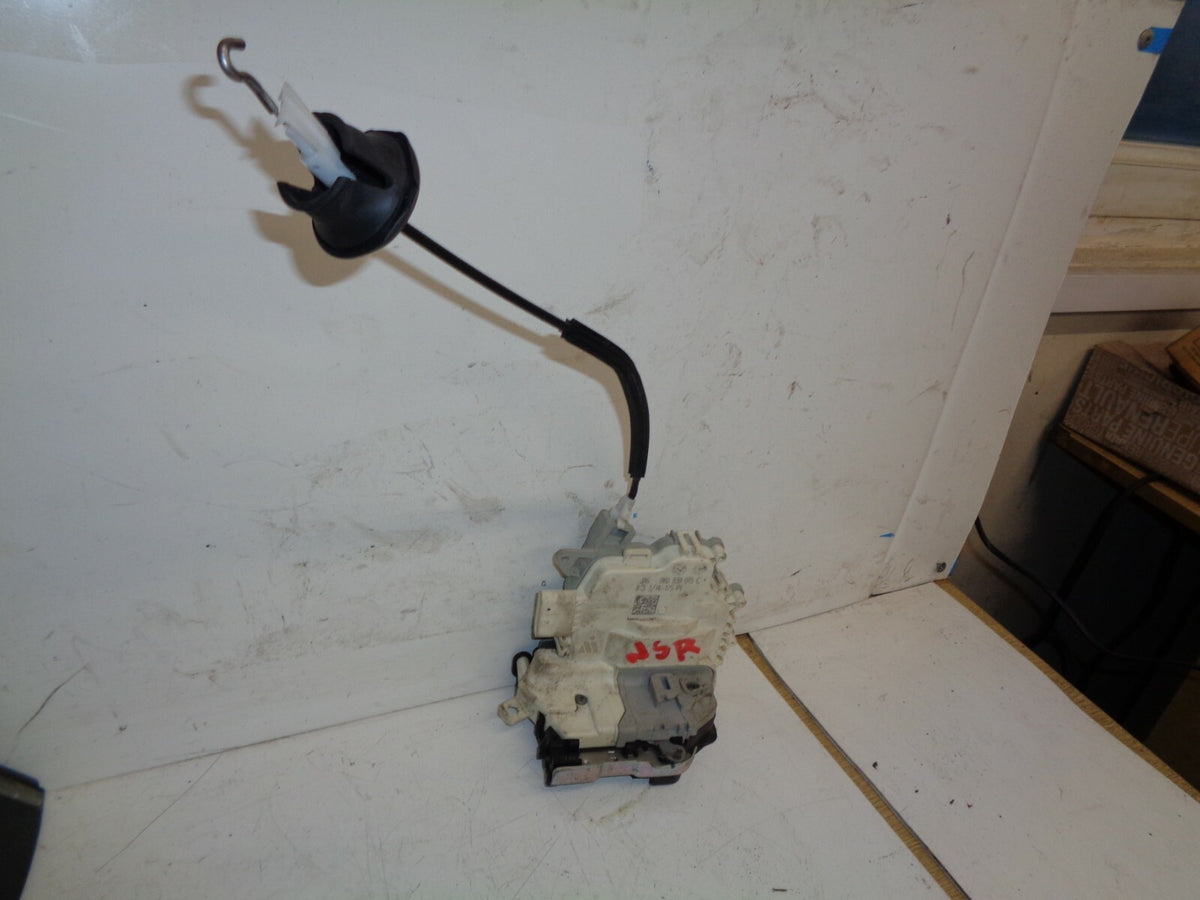 AUDI A4 B8 2014 NSR PASSENGER SIDE REAR DOOR LOCK MECHANISM 8K0839015C