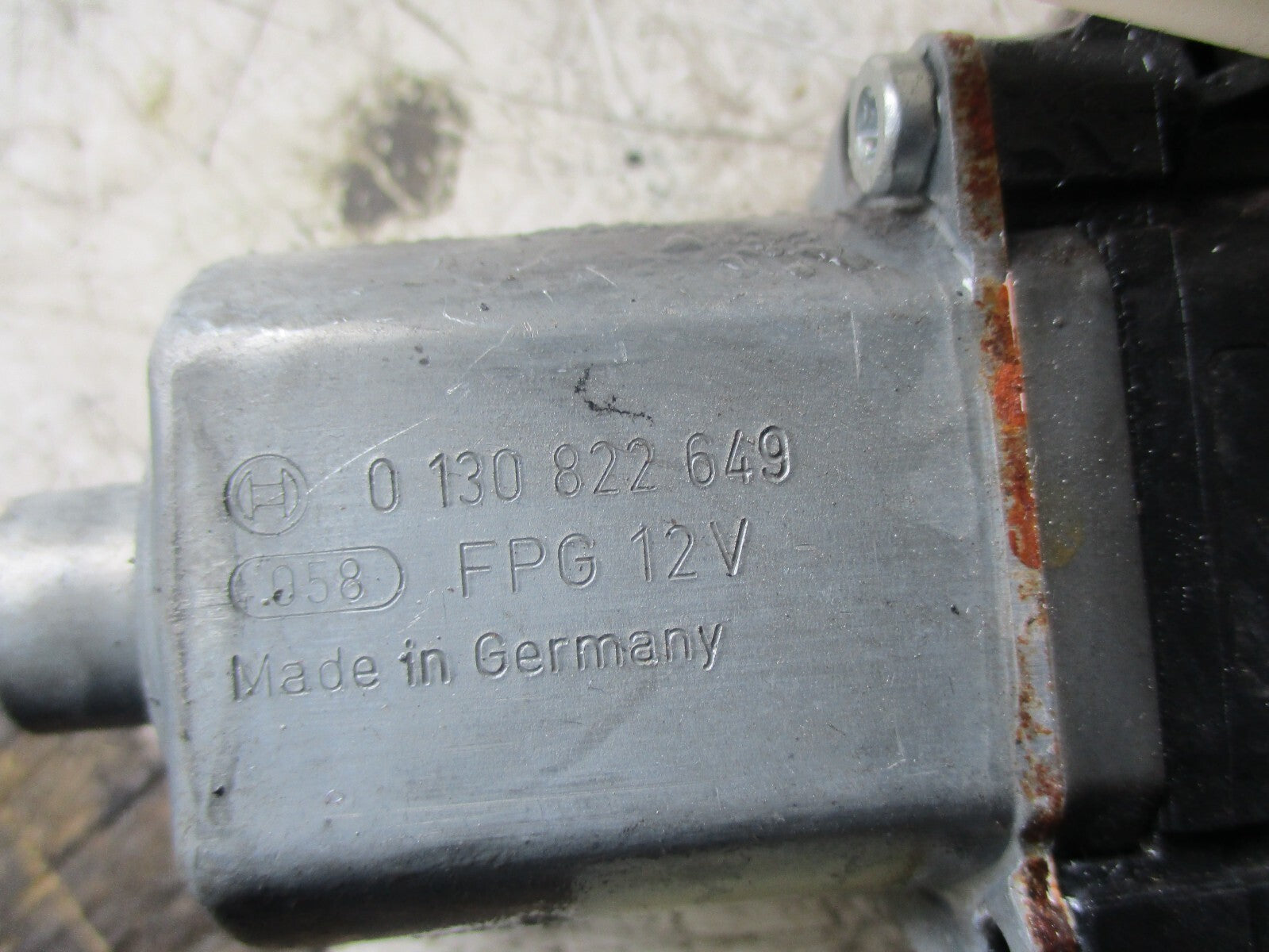 FORD B-MAX 2013 N/S PASSENGER SIDE WINDOW MOTOR REGULATOR 0130822649