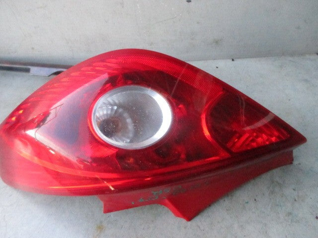2007 VAUXHALL CORSA OSR DRIVER SIDE REAR INNER TAIL LIGHT 13211841