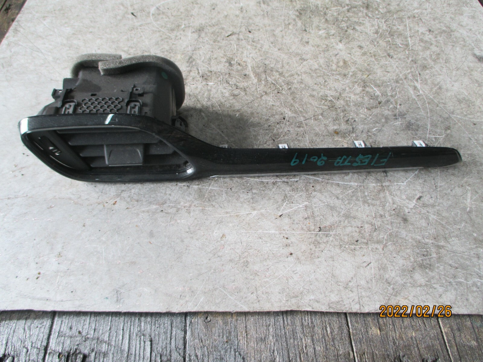 FORD FIESTA 2019 MK8 NSF FRONT PASSENGER SIDE AIR VENT H1BBA018B09