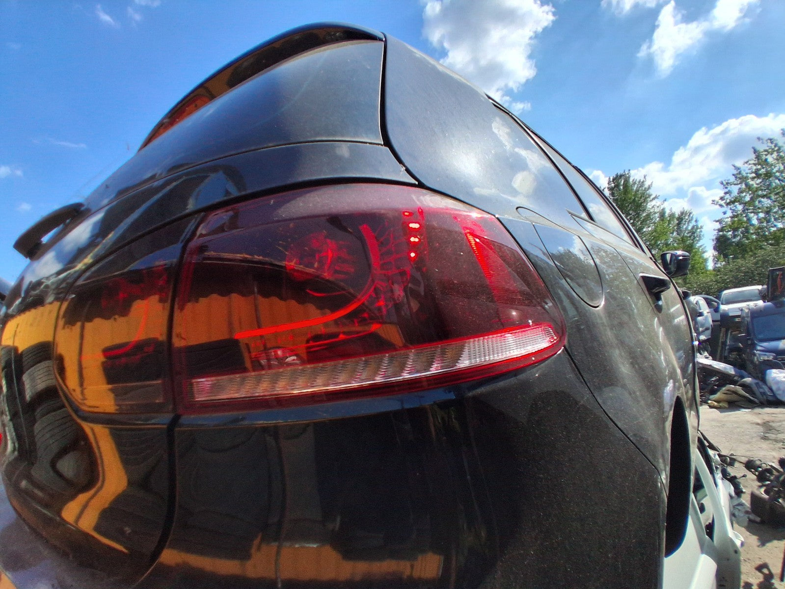 2012 VW VOLKSWAGEN GOLF MK6 OSR DRIVER SIDE REAR OUTER TAIL LIGHT LAMP
