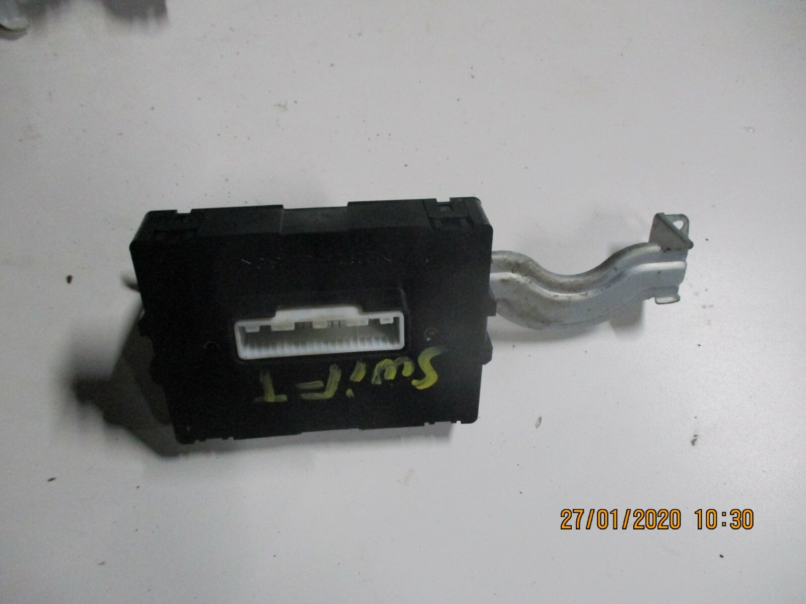 SUZUKI SWIFT MK3 2015 HEATER AC CLIMATE CONTROL ECU SWITCH MODULE 39530-68L01